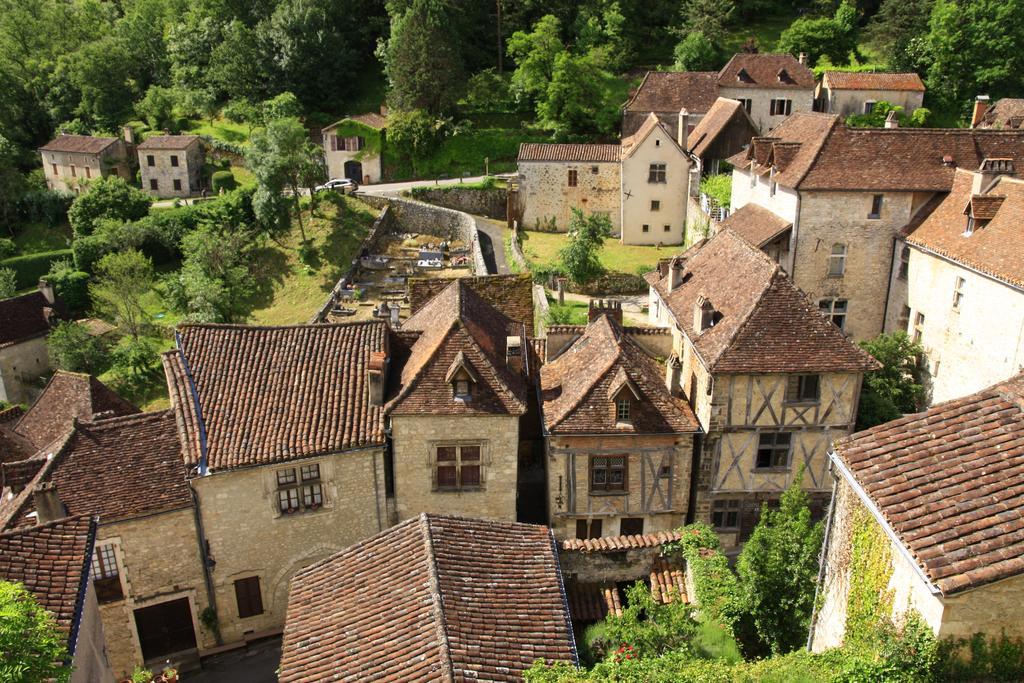 Chambres d'hôtes La Combe de Redoles Tour-de-Faure Exterior foto